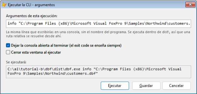 El diálogo de argumentos de FoxForge, con info y la ruta completa de customers.dbf, y abajo la orden que se va a ejecutar